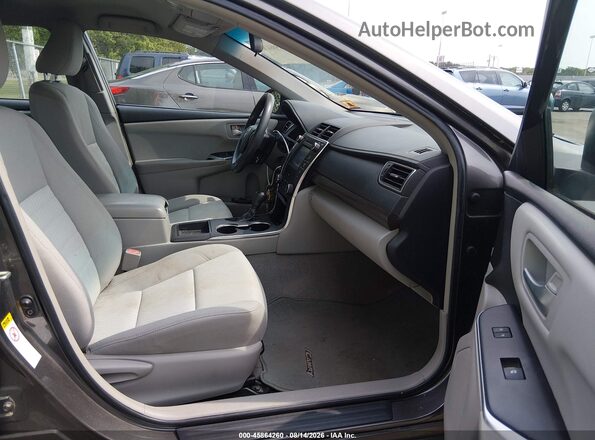 4T4BF1FK6GR559708 2016 TOYOTA CAMRY Gray Vista interior delantera