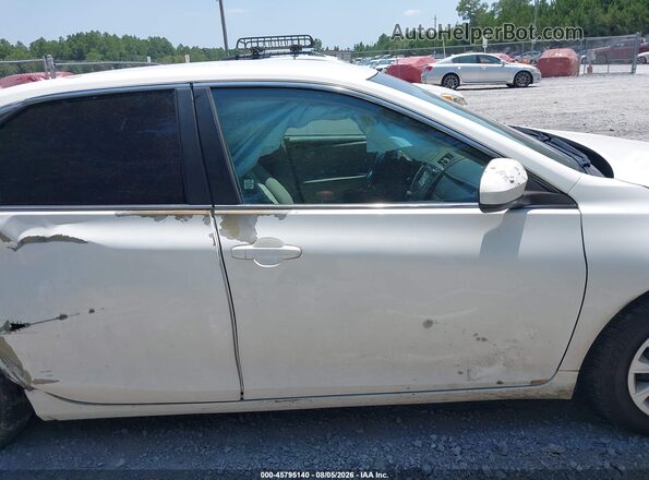 4T4BF1FK7GR531853 2016 TOYOTA CAMRY White 