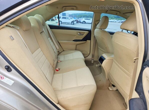 4T4BF1FK9GR556835 2016 TOYOTA CAMRY Tan Rear seats view