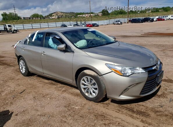 4T4BF1FK9GR557418 2016 TOYOTA CAMRY Tan Delantero derecho