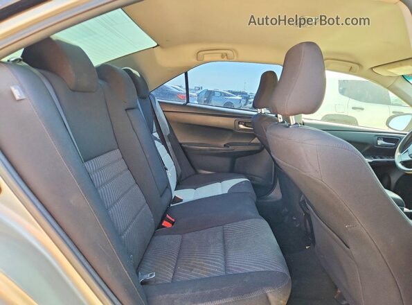 4T4BF1FK9GR559170 2016 TOYOTA CAMRY Silver Հետևի նստատեղերի տեսք