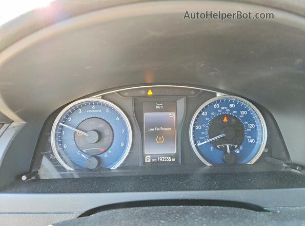 4T4BF1FK9GR559170 2016 TOYOTA CAMRY Silver Սարքավորումների վահանակի տեսք