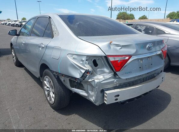 4T4BF1FK9GR571139 2016 TOYOTA CAMRY Silver Задня ліва чверть