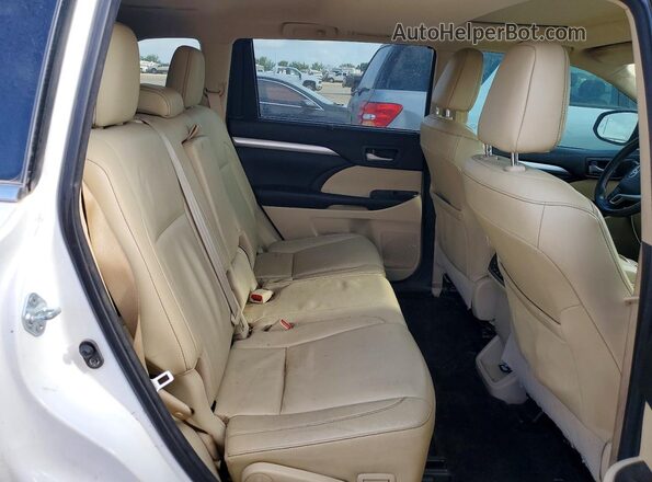 5TDJZRFH0HS416912 2017 TOYOTA HIGHLANDER White ძრავის განყოფილების ხედი