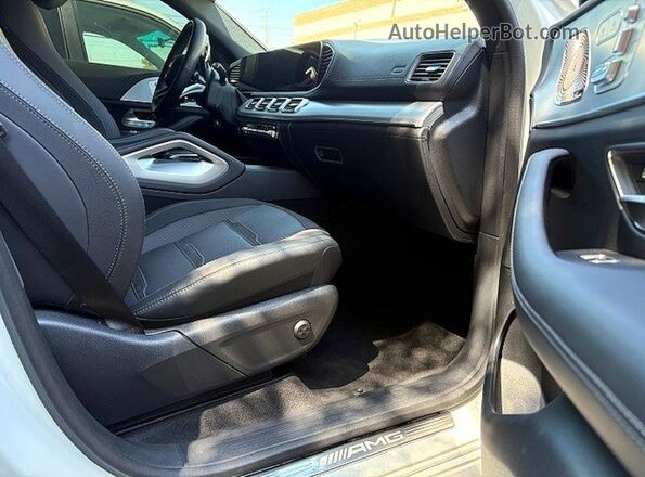 4JGFD6BB5RB204581 2024 MERCEDES-BENZ GLE White Rear view