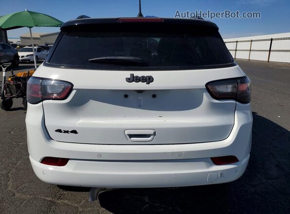 3C4NJDCNXST515675 2025 JEEP COMPASS White Front interior view