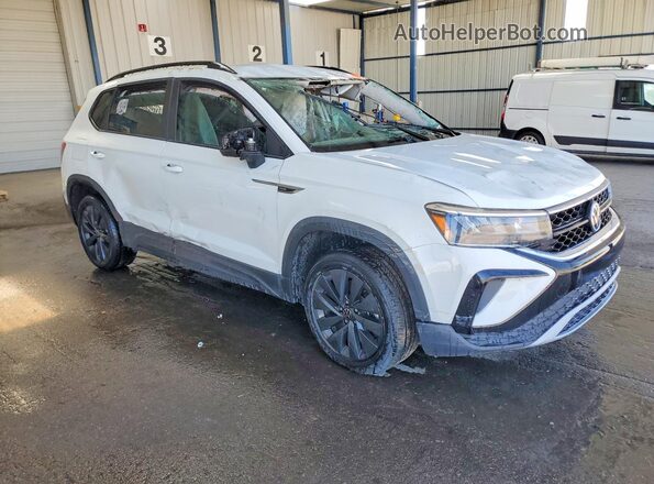 3VVDX7B27NM005206 2022 VOLKSWAGEN TAOS Белый Вид спереди