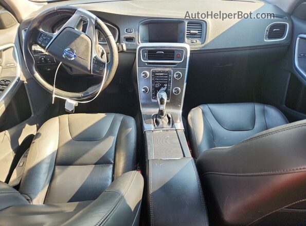 YV1612TK2G2392214 2016 VOLVO S60 Silver Vista del cuadro de instrumentos