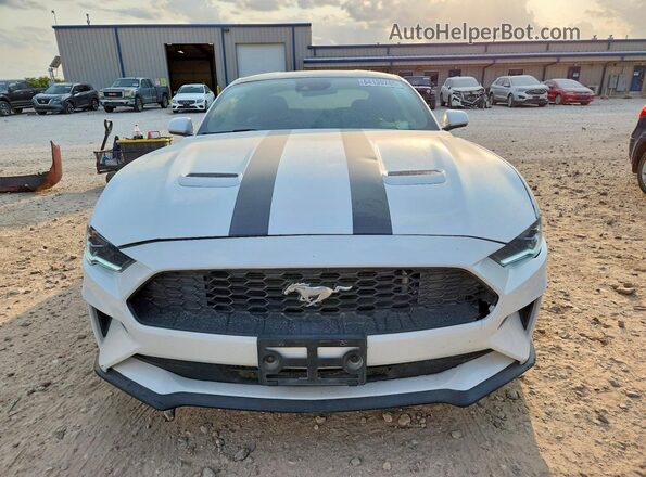 1FA6P8TH7L5158404 2020 FORD MUSTANG White Widok z tyłu