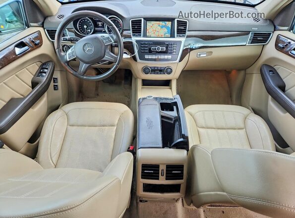 4JGDF6EE3GA682010 2016 MERCEDES-BENZ GL-CLASS Blue Вид щитка приладів
