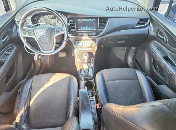 KL4CJBSB5JB656523 2018 BUICK ENCORE Black ხელსაწყოთა პანელის ხედი