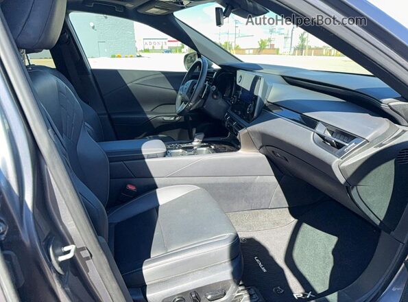 2T2BBMCA0PC013339 2023 LEXUS RX Серый Вид сзади