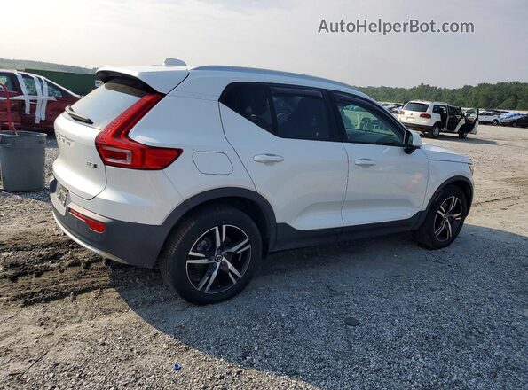 YV4L12UK0P2951022 2023 VOLVO XC40 White Առջևի աջ