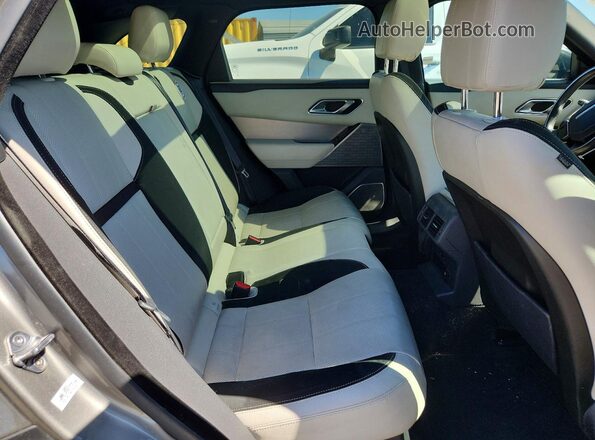 SALYL2RV8JA703161 2018 LAND ROVER RANGE Серый Вид подкапотного пространства