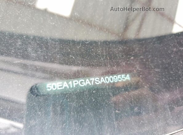 50EA1PGA7SA009554 2025 LUCID AIR Burgundy Engine compartment view