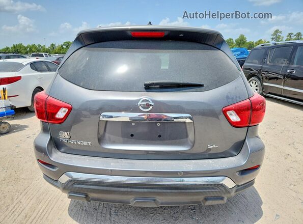 5N1DR2MN9HC649505 2017 NISSAN PATHFINDER Gray Widok wnętrza z przodu