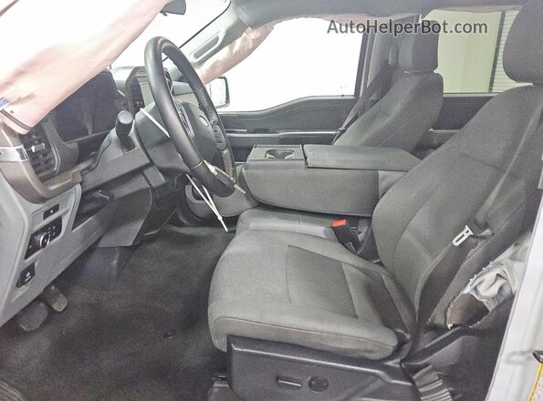 1FTEW3KP9SKE55811 2025 FORD F150 White Widok deski rozdzielczej