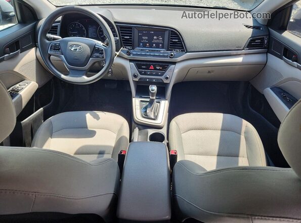 5NPD84LF0HH055516 2017 HYUNDAI ELANTRA Silver Սարքավորումների վահանակի տեսք