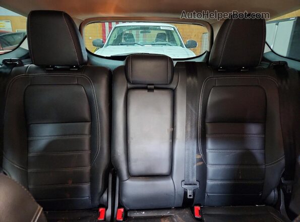 1FMCU9HD9KUA94643 2019 FORD ESCAPE Gray Widok wnętrza z tyłu