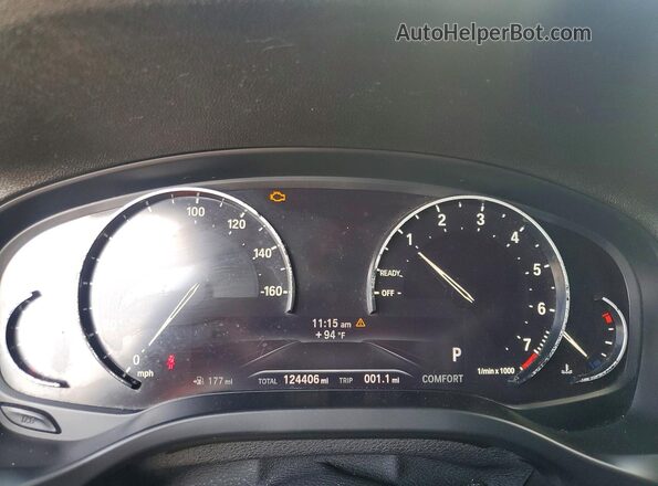 5UXTY3C09L9B62388 2020 BMW X3 White Вид задніх сидінь