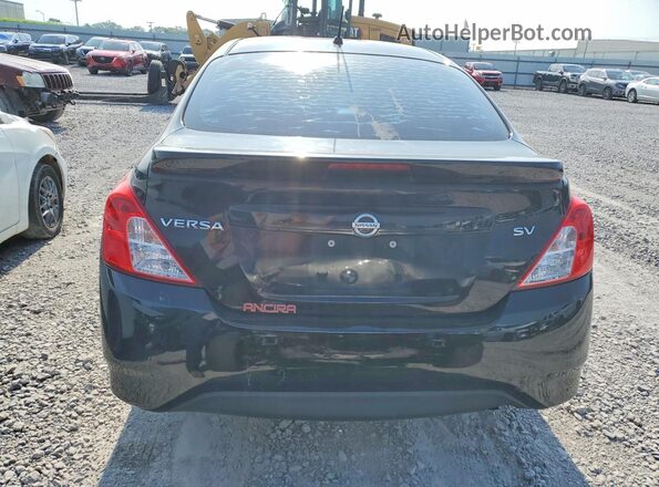 3N1CN7APXJL808592 2018 NISSAN VERSA Black Widok wnętrza z przodu