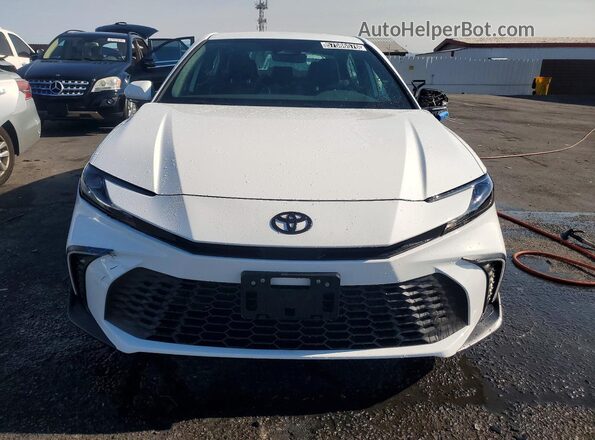4T1DAACK1TU731479 2026 TOYOTA CAMRY White Rear view