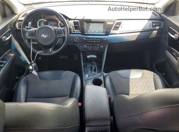 KNDCC3LC2H5036895 2017 KIA NIRO White Вид щитка приладів