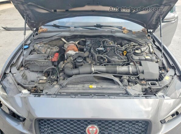 SAJAL4BN4HA971585 2017 JAGUAR XF Gray Vista del compartimento del motor