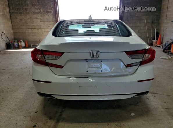 1HGCV1F17KA030535 2019 HONDA ACCORD White Вид салону спереду