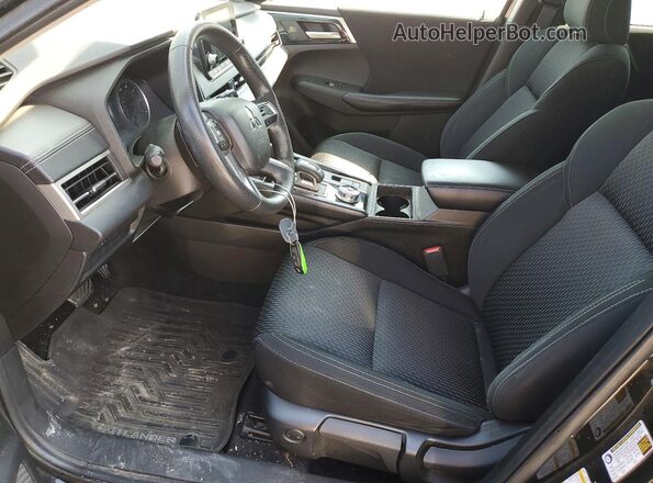 JA4J3TA81NZ002757 2022 MITSUBISHI OUTLANDER Черный Вид панели приборов