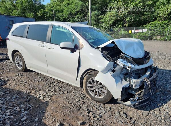 5TDKRKEC5NS128123 2022 TOYOTA SIENNA White Front view