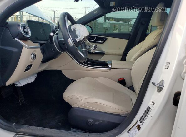 W1KAF4GB7PR096965 2023 MERCEDES-BENZ C Белый Вид панели приборов