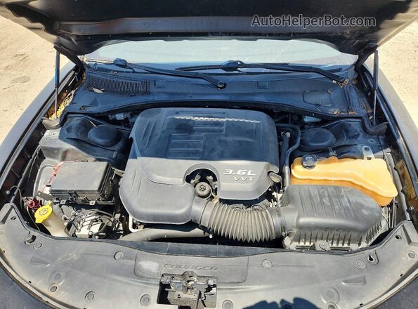 2C3CDXBG8JH115192 2018 DODGE CHARGER Черный Вид подкапотного пространства