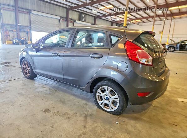 3FADP4EJ8GM156239 2016 FORD FIESTA Серый Задняя правая четверть