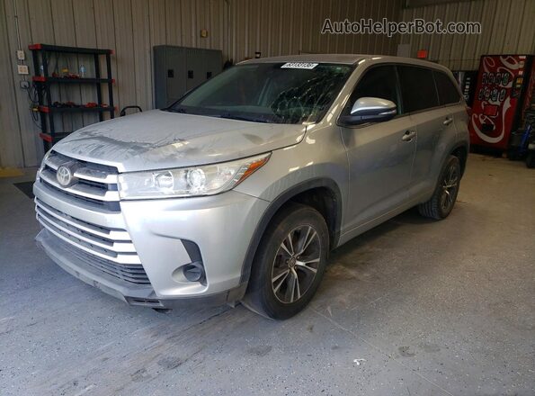 5TDZZRFH3JS257702 2018 TOYOTA HIGHLANDER Silver Rear left