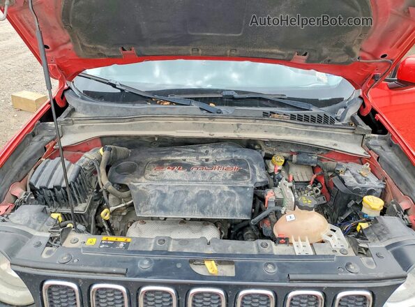 ZACCJABB7HPG32790 2017 JEEP RENEGADE Red Engine compartment view
