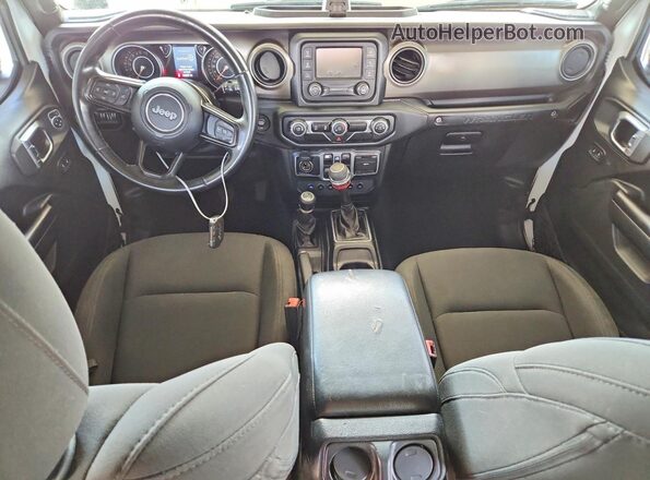 1C4HJXDG1JW122719 2018 JEEP WRANGLER White Widok zestawu wskaźników