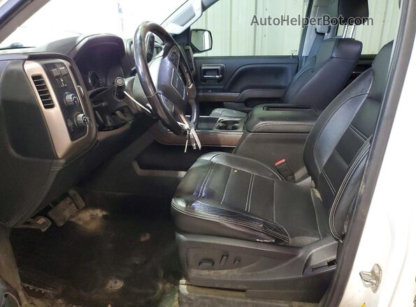 3GTU2PEJ3JG337412 2018 GMC SIERRA Белый Вид панели приборов