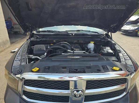 1C6RR7FT8KS580037 2019 RAM 1500 Gray წინა პანელის ხედი