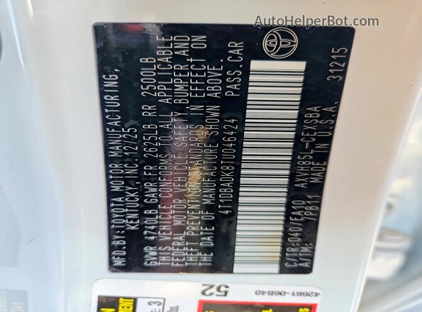 4T1DBADK8TU046424 2026 TOYOTA CAMRY White Widok naklejki z numerem VIN