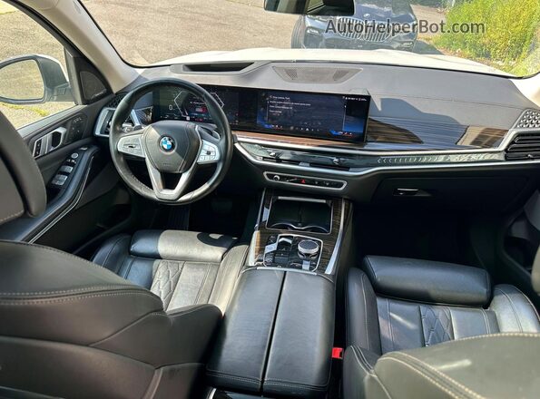 5UX23EM07S9Y27594 2025 BMW X7 White 