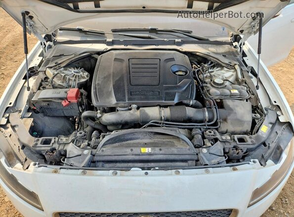 SAJBR4FX1JCY69492 2018 JAGUAR XF White Вид підкапотного простору