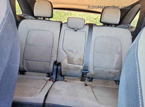 1FMCU0G61LUB80769 2020 FORD ESCAPE Gray Rear interior view