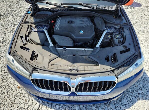 WBA53BH03MWX03301 2021 BMW 5 SERIES Blue Engine compartment view