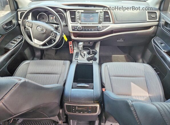 5TDBZRFH6KS970922 2019 TOYOTA HIGHLANDER Black Instrument cluster view