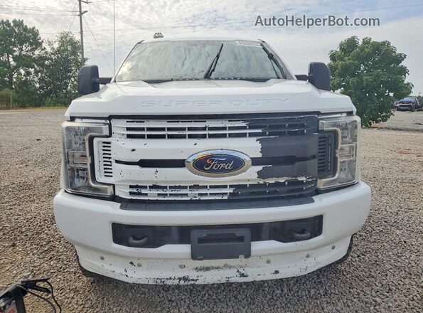 1FT7W2BT1HEC99058 2017 FORD F250 White Widok z tyłu