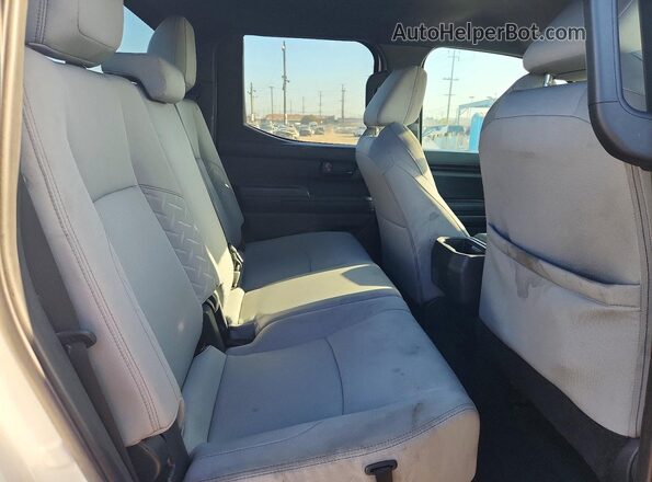 3TMLB5JN7SM197859 2025 TOYOTA TACOMA White Вид задньої частини салону