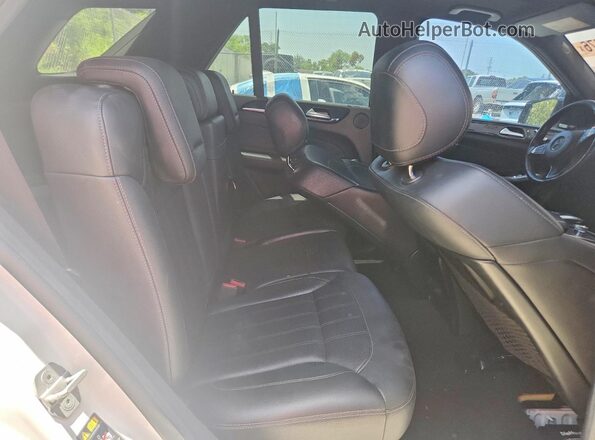 4JGDA5JB0HA815201 2017 MERCEDES-BENZ GLE White Շարժիչի բաժամունքի տեսք