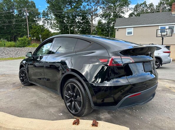 7SAYGDEE4RA238488 2024 TESLA MODEL Black Rear right