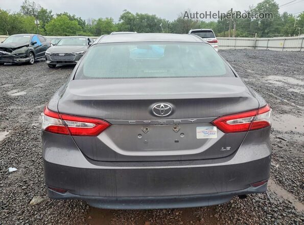 4T1B11HK5JU128340 2018 TOYOTA CAMRY Gray Սալոնի դիմացի տեսք